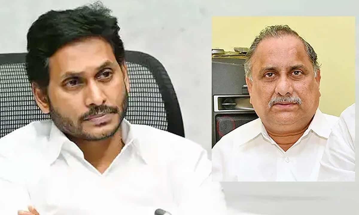 YS Jagan Inquires About Mudragada Padmanabham's Health