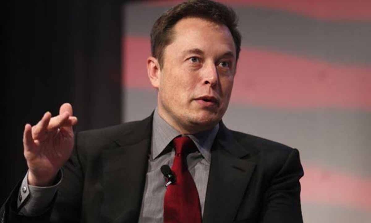 Elon Musk Back to 7-Day Workweeks and Office Sleepovers as He Calls Himself a 'Wartime CEO'