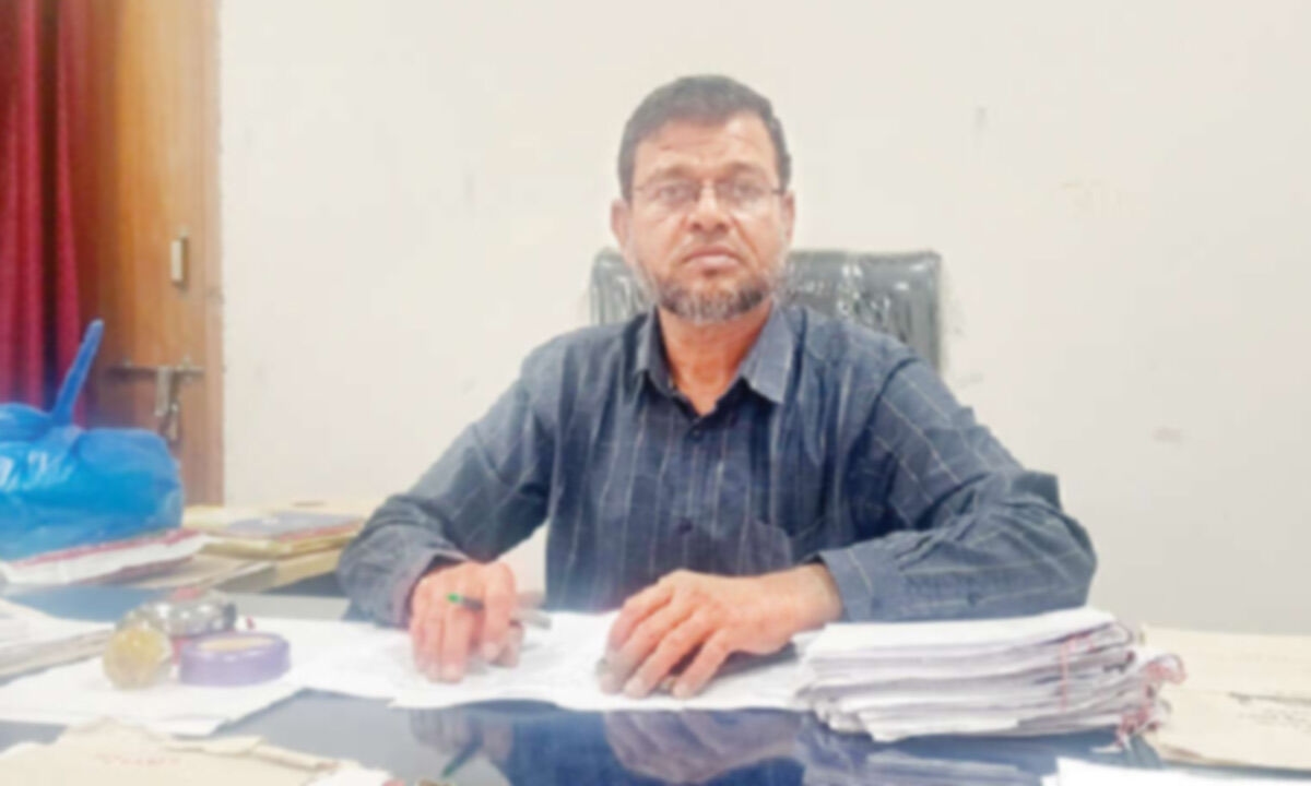 DCEB Secy's removal shocks teachers