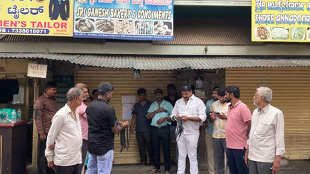 GST row: Small traders launch 3-day agitation in Karnataka
