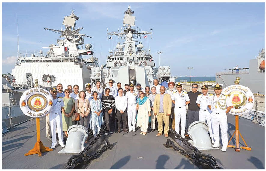 Indian naval ships' wrap up their Singapore trip