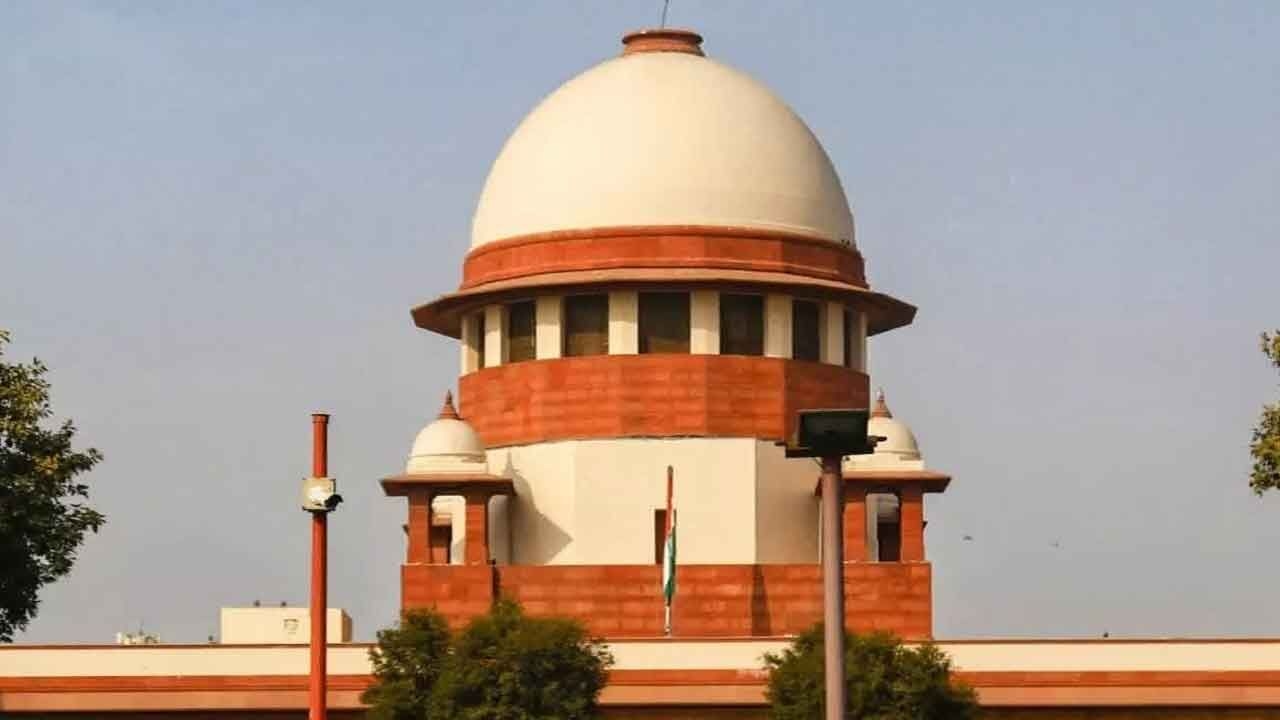 Supreme Court Urged To Lower Age Of Consent From 18 To 16 Years In India