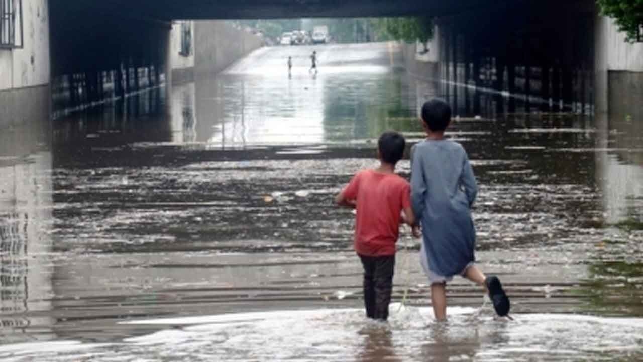 10 killed as torrential rainfall lashes Pakistan-occupied Gilgit-Baltistan
