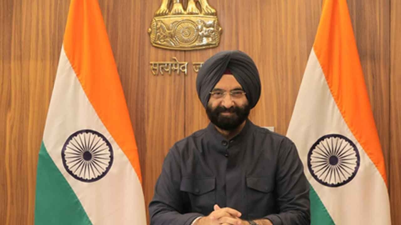 Delhi to soon get logistics policy to ease traffic, clean air: Minister Sirsa