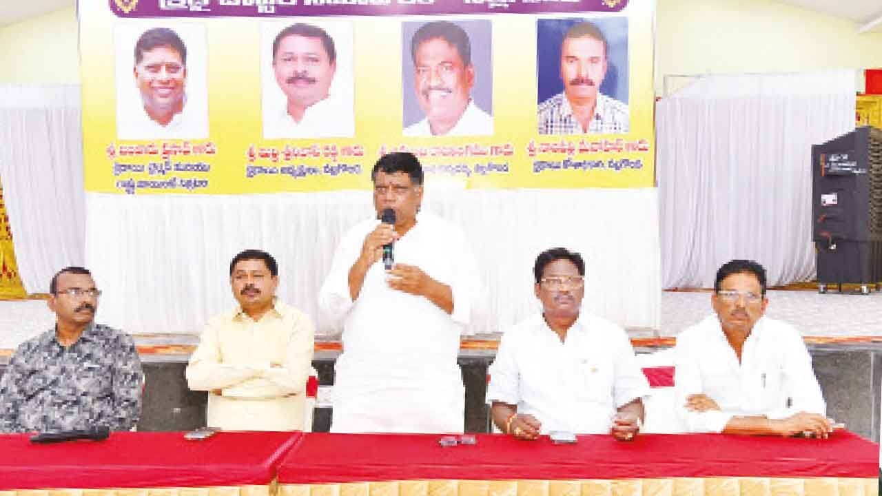 CREDAI also active in social service: Bandaru Prasad