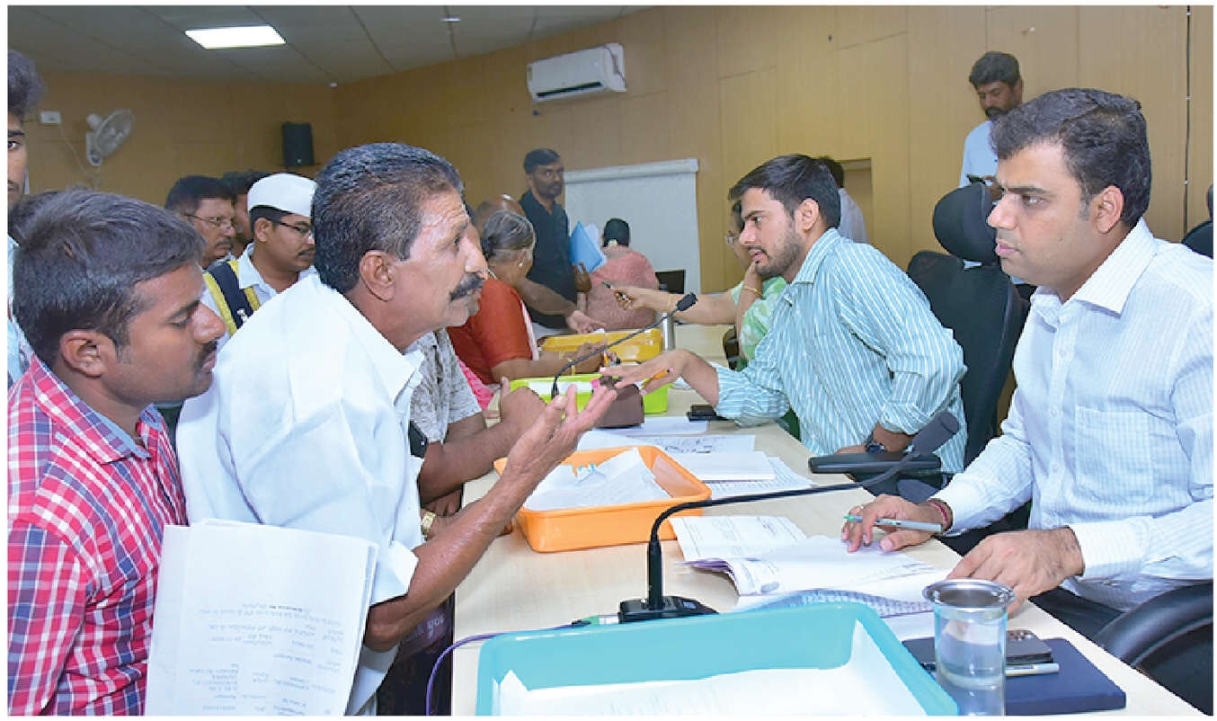 Ensure prompt redressal of public grievances, officials told