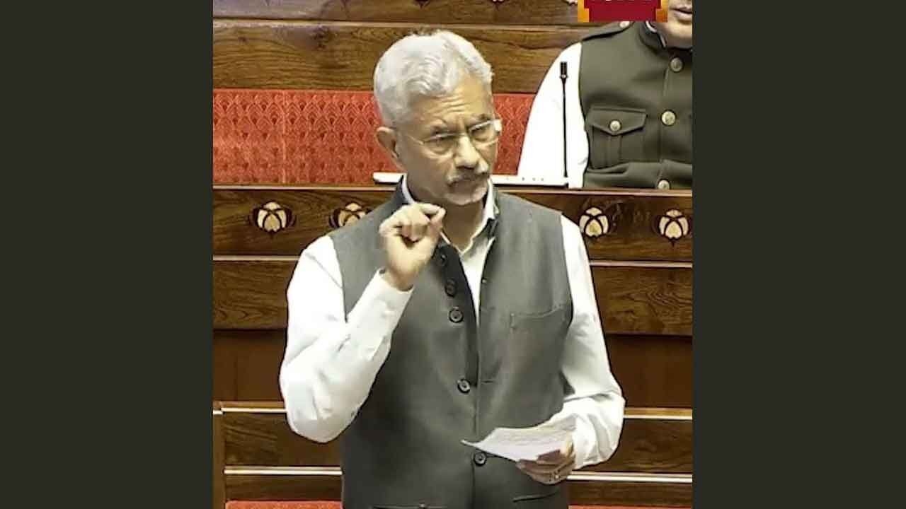 'Kaan Kholke Sun Le...' No third-party role in Pak ceasefire: EAM in RS