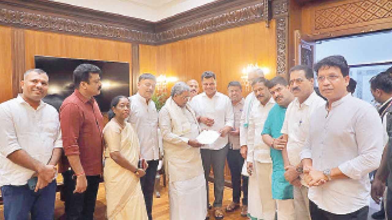 BJP delegation urges CM to resolve acute shortage of red stone and sand