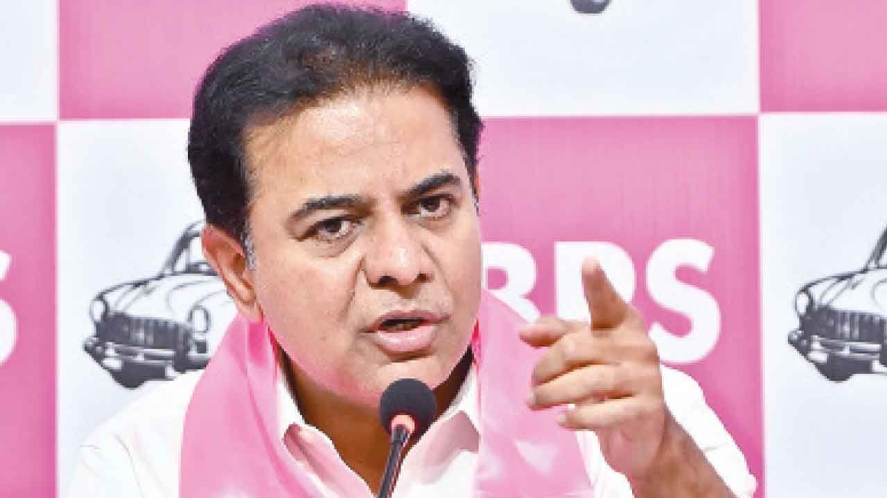BRS hails SC's decision on defected MLAs; asks Rahul to speak his mind