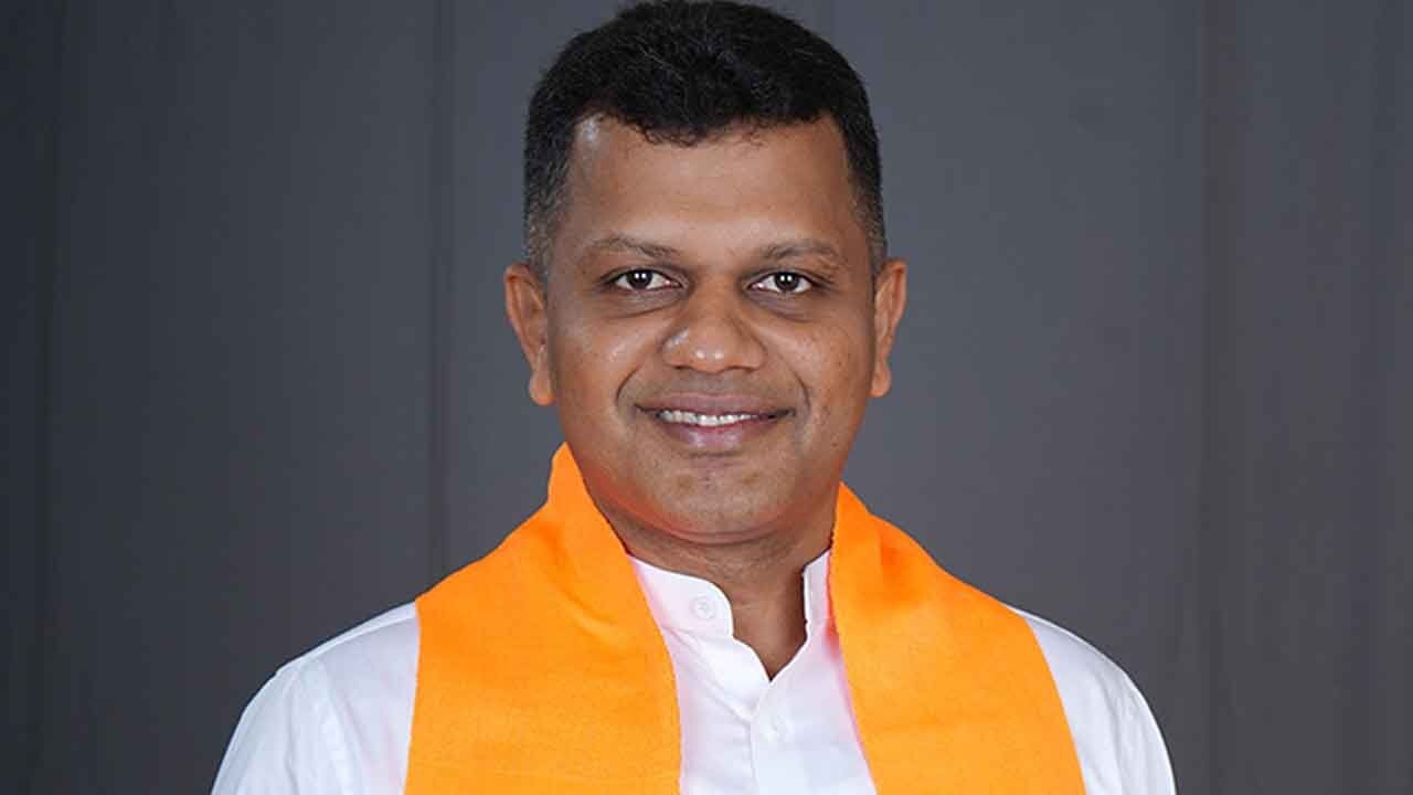 State withholding Ayushman Bharat for Over-70s, says MP