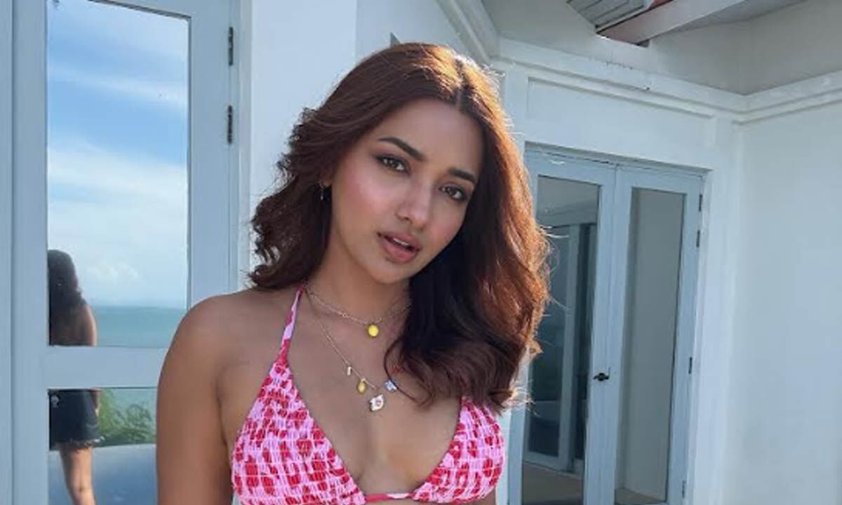 Jiyaa Shankar turns up the heat