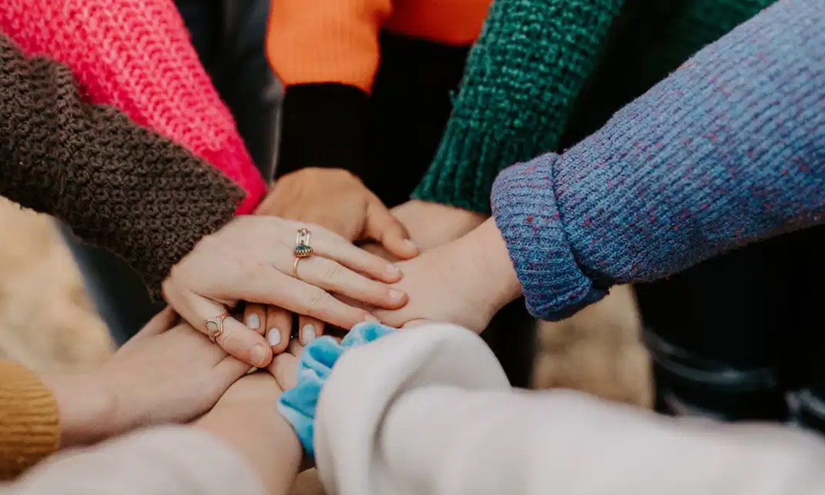 Friendship Day 2025: Friends, Music & Power - Gadgets Your Friend Will Love