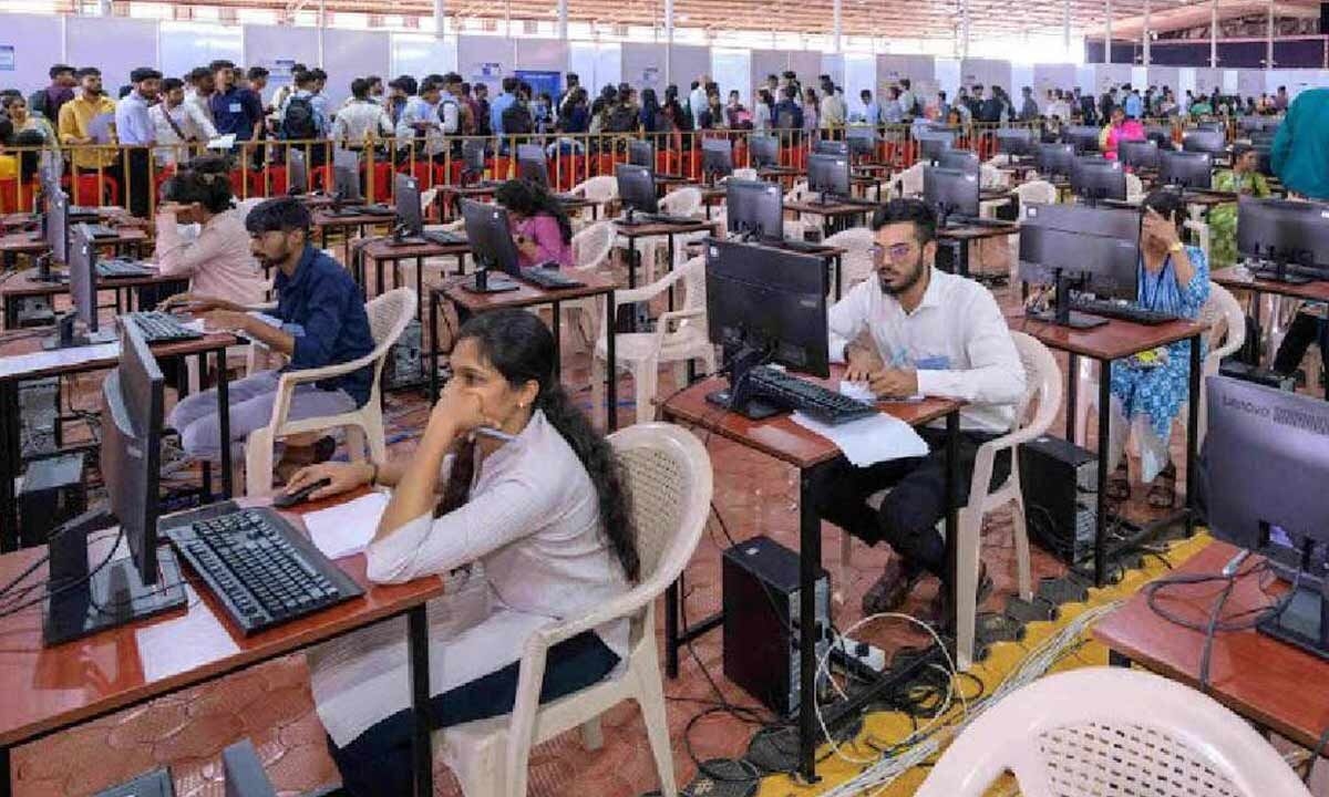 2,873 candidates hired, 3,734 shortlisted at Pragati 2025 job fair