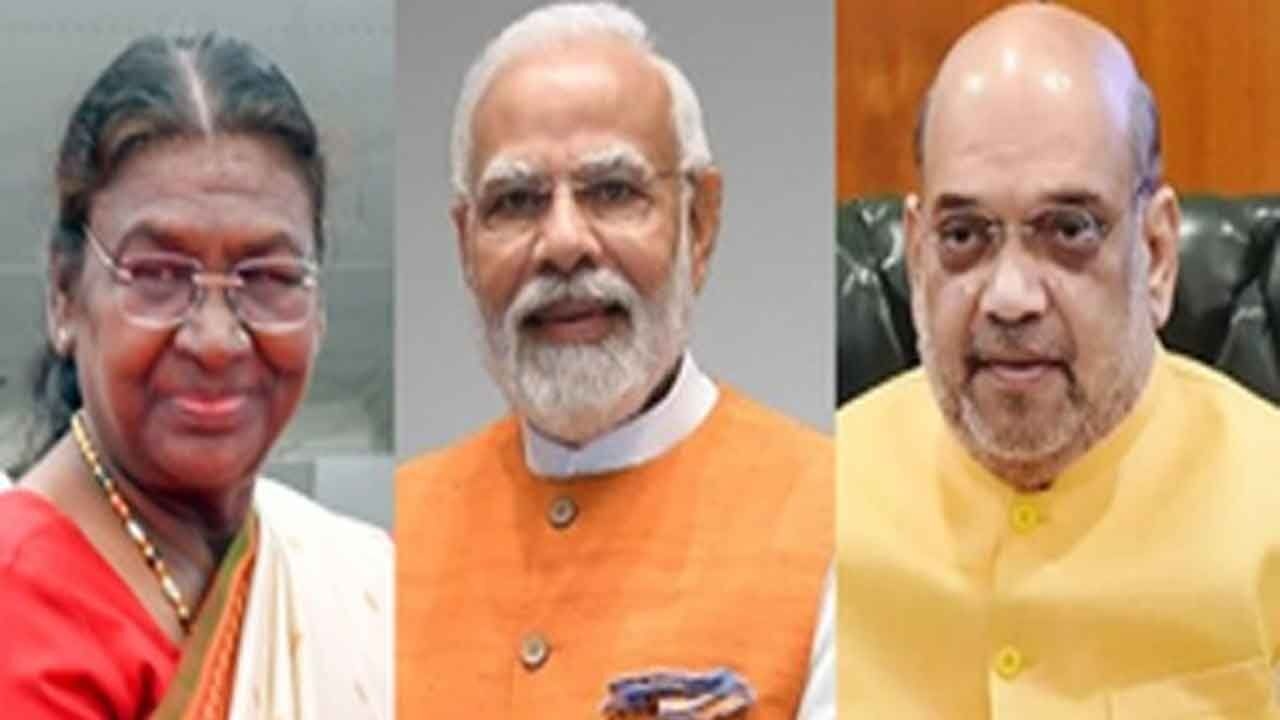 PM Modi, Amit Shah meet President Murmu separately