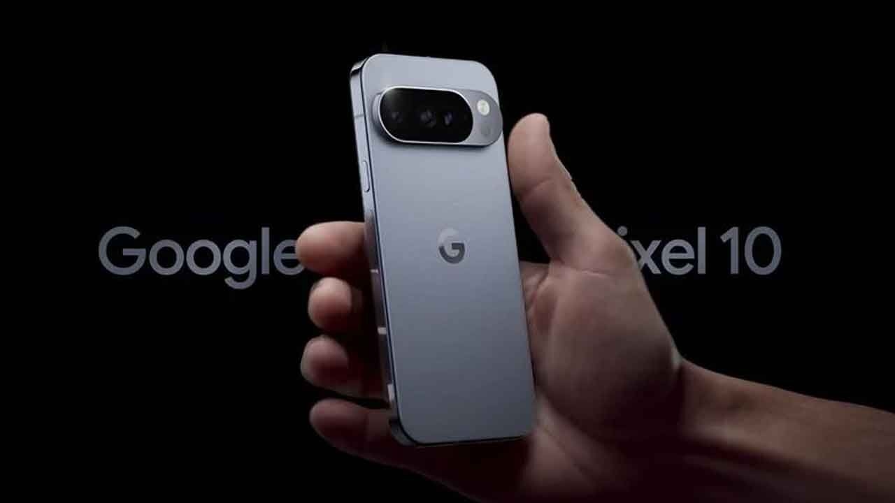 Google Takes Aim at Apple's AI Setback Ahead of Pixel 10 Launch
