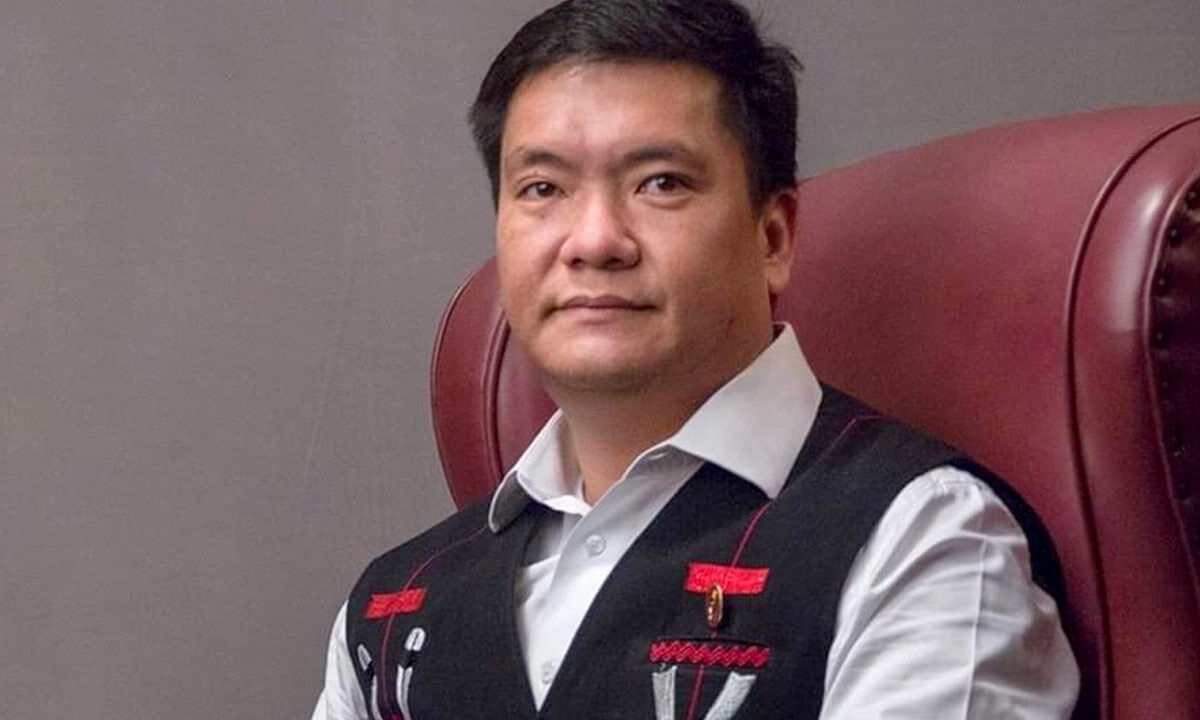Arunachal CM distributes AI reading devices to empower specially abled students