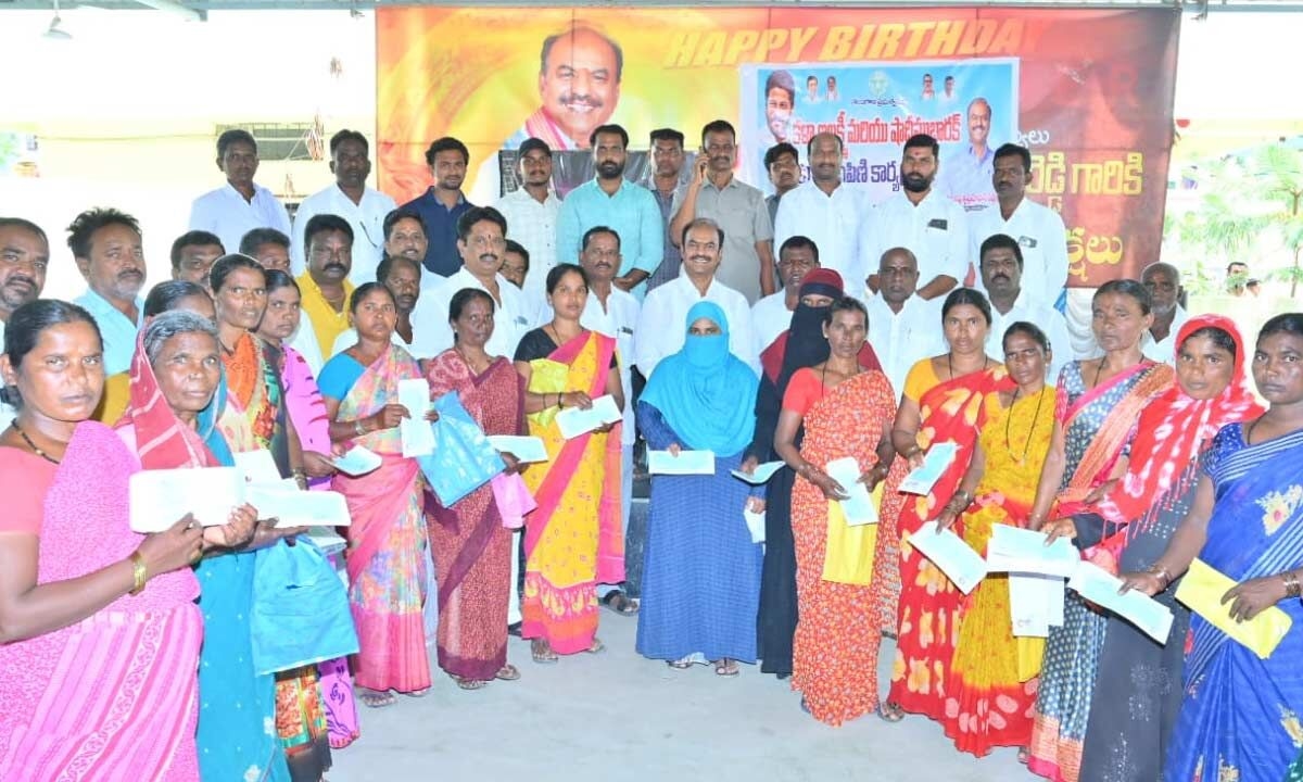 Gadwal Hosts Grand Indira Mahila Shakti Celebrations: Government Vows to Make Women Crorepatis