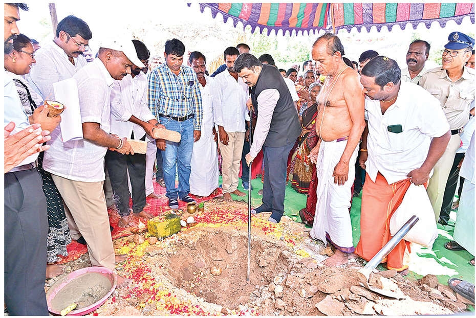 Focus on solving drinking water issues: Collector