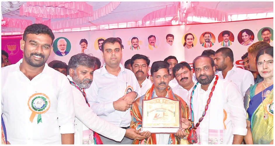 Minister inaugurates National Handloom Day