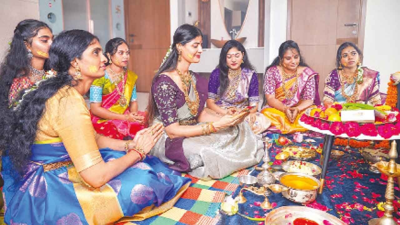 Hyderabad Women Celebrate Varalakshmi Vratam with Fervour