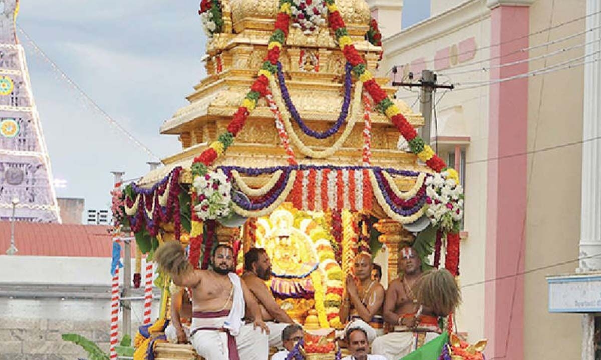 Golden Chariot procession held