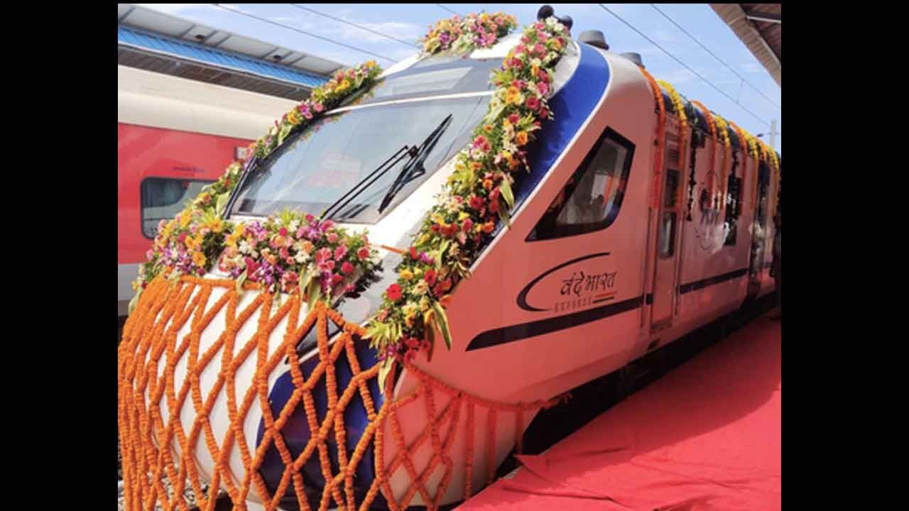 PM Modi flags off Amritsar-Vaishno Devi Katra Vande Bharat train, will ease travel for devotees
