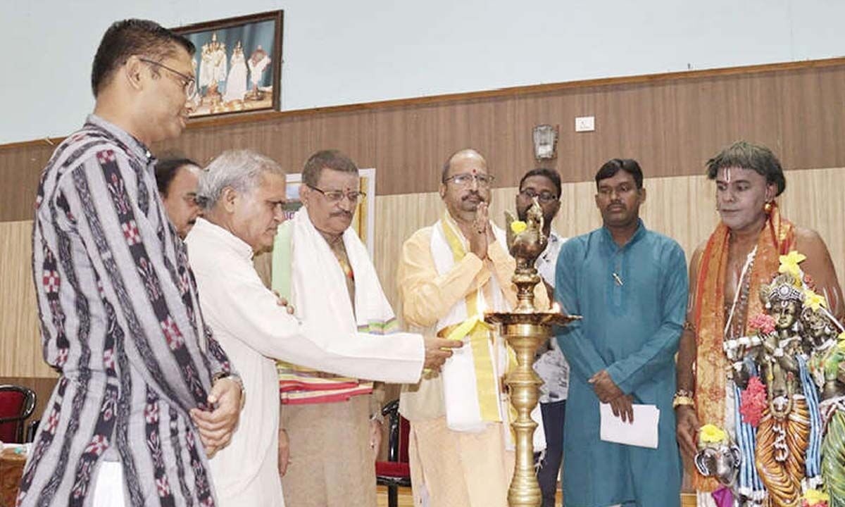 ‘Krishnam Vande Jagadgurum' celebrated at NSU