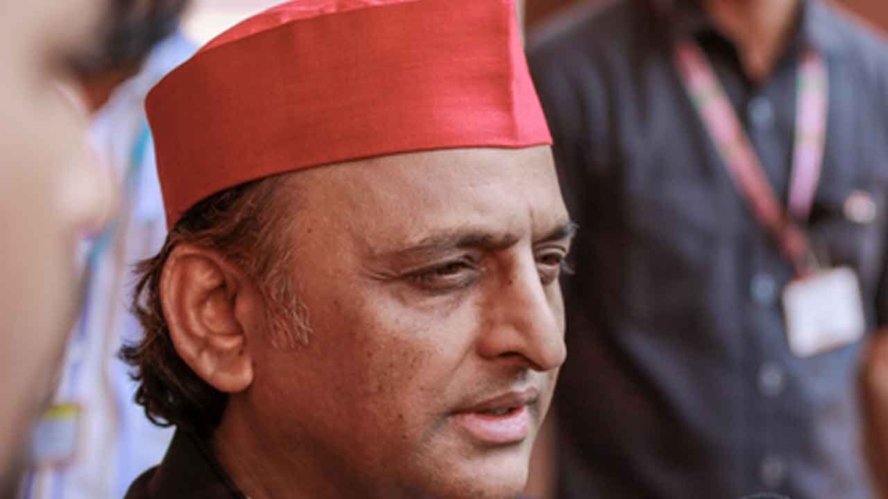 Akhilesh Yadav slams BJP after Hindu groups vandalise centuries-old tomb in UP's Fatehpur