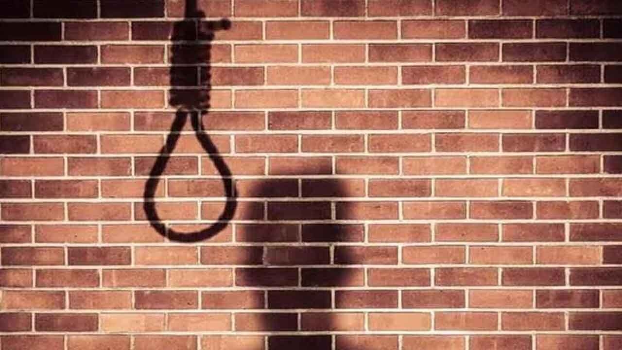 Another NEET aspirant found hanging in rented room in Kota