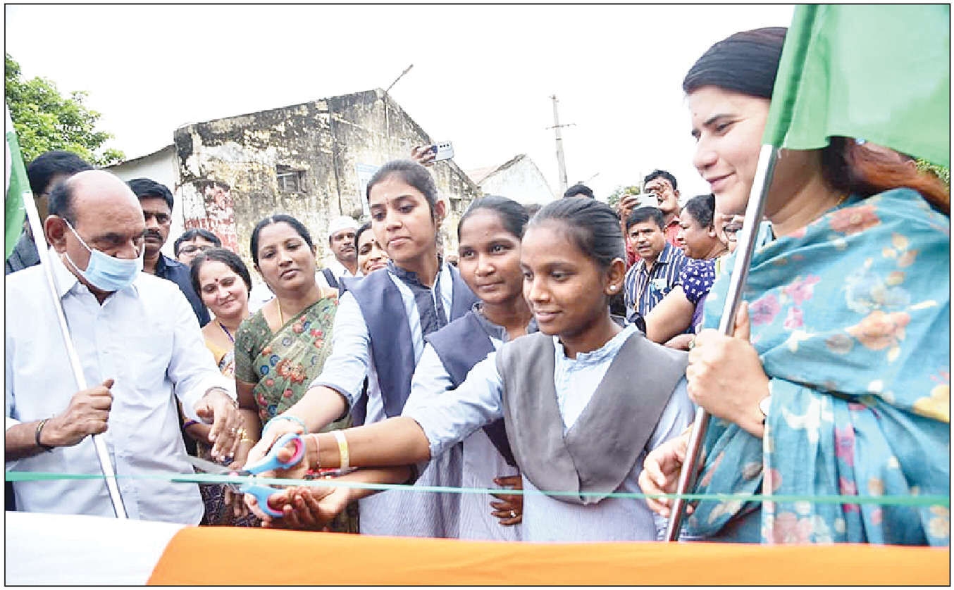 Har Ghar Tiranga rally held in Nandyal with 100-metre flag