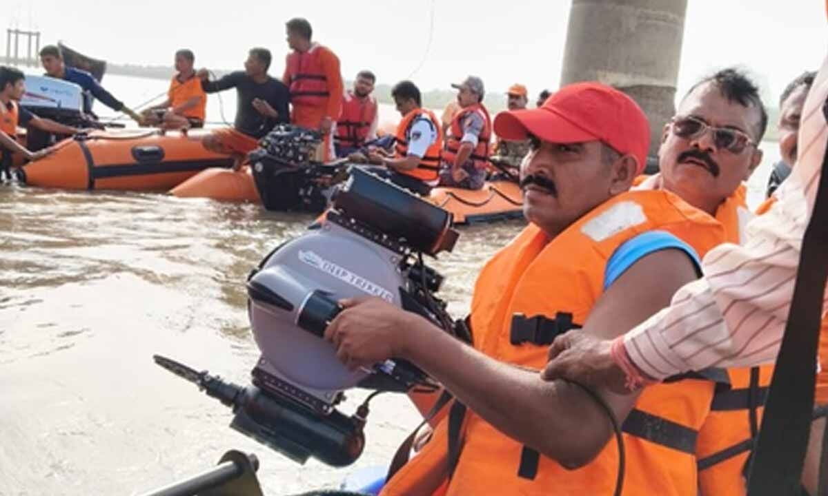 Gujarat police acquires advanced ‘deep tracker underwater remotely operated vehicles'