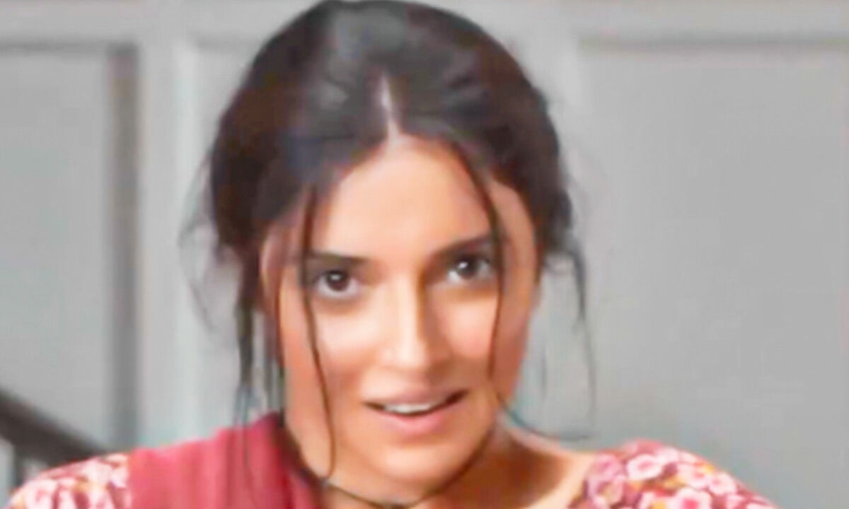 Divya Khossla pays tribute to Sridevi with a heartfelt performance on ‘Na Jaane Kahan Se Aayi Hai'
