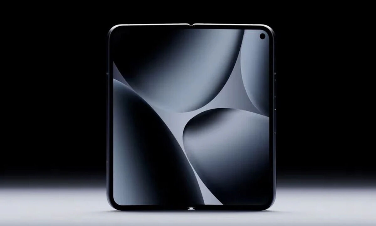 Google Teases Pixel 10 Pro Fold Ahead of August 20 Launch: Sleeker Design, Bigger Battery, and New Colours