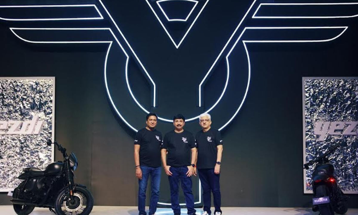 2025 Yezdi Roadster is ‘Born Out of Line' – A performance classic, designed on the Yezdi philosophy, customisable to bring alive the defiance in you