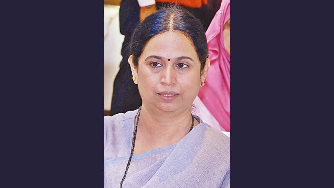 ‘Akka Force' to prevent rape, child marriages: Laxmi Hebbalkar