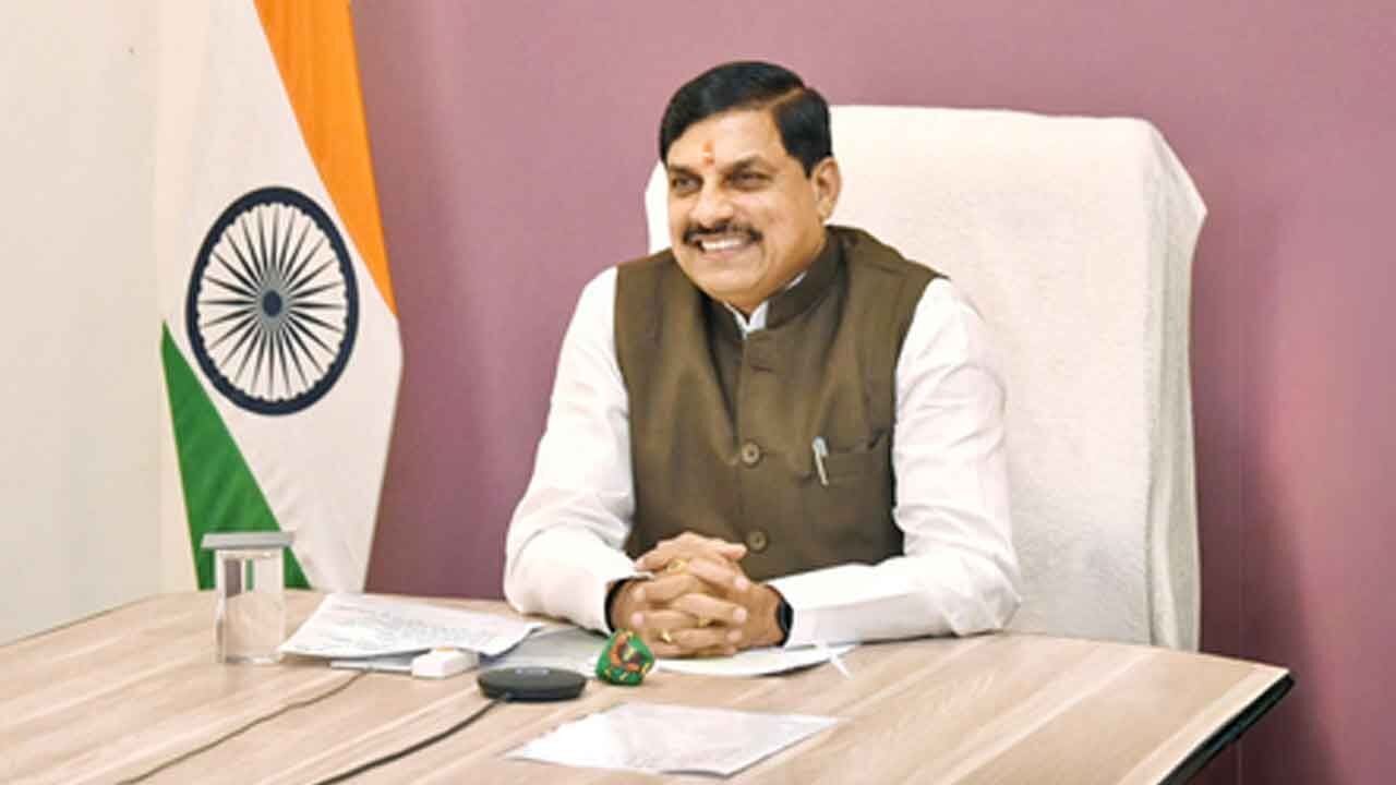 MP adopts 112 unified emergency response number, to phase out Dial-100