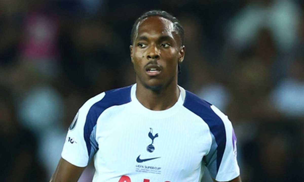 ‘No real Tottenham supporter would do that': Thomas Frank on racial abuse against Mathys Tel
