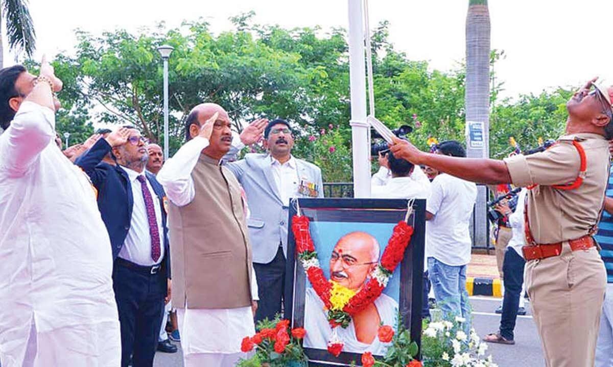 Democracy means efficient governance, says Ayyanna