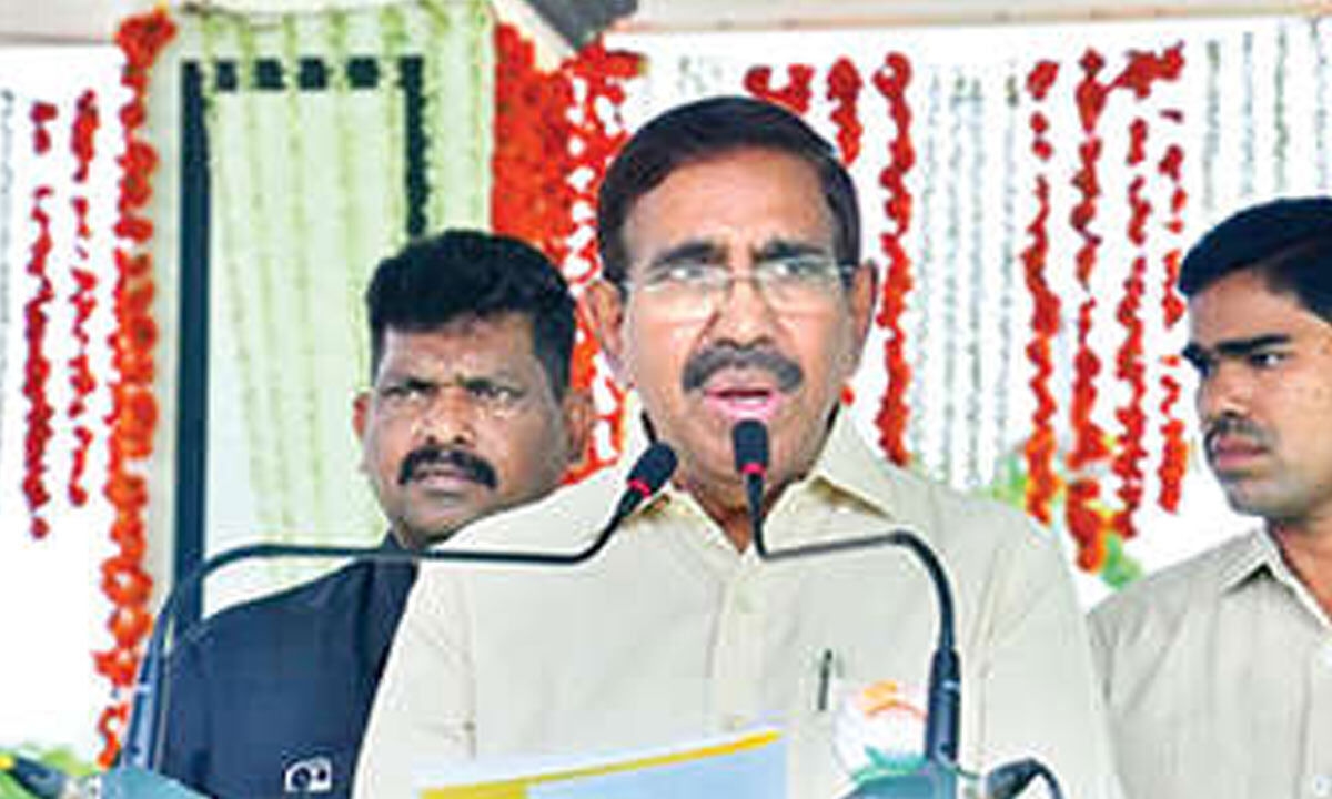 Govt committed to uplift farmers' living standards: Narayana