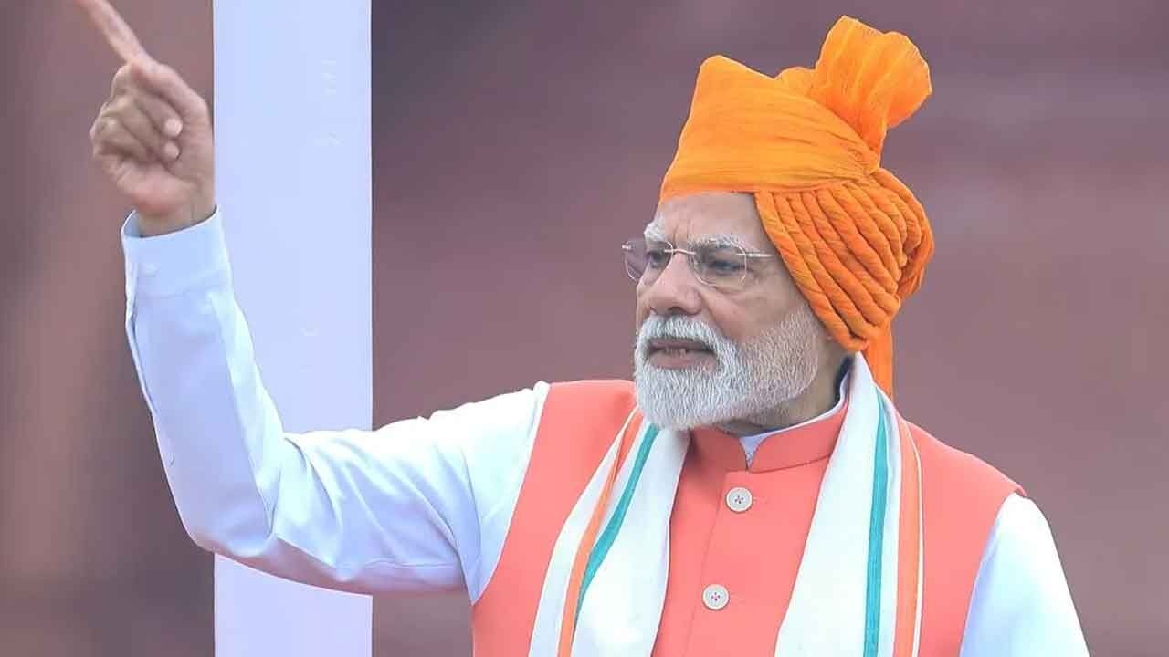 Modi breaks Indira's record, next is Nehru