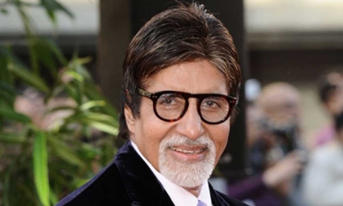 Big B's the ‘happiest father in the entire universe', calls Abhishek ‘pride and honour' of family