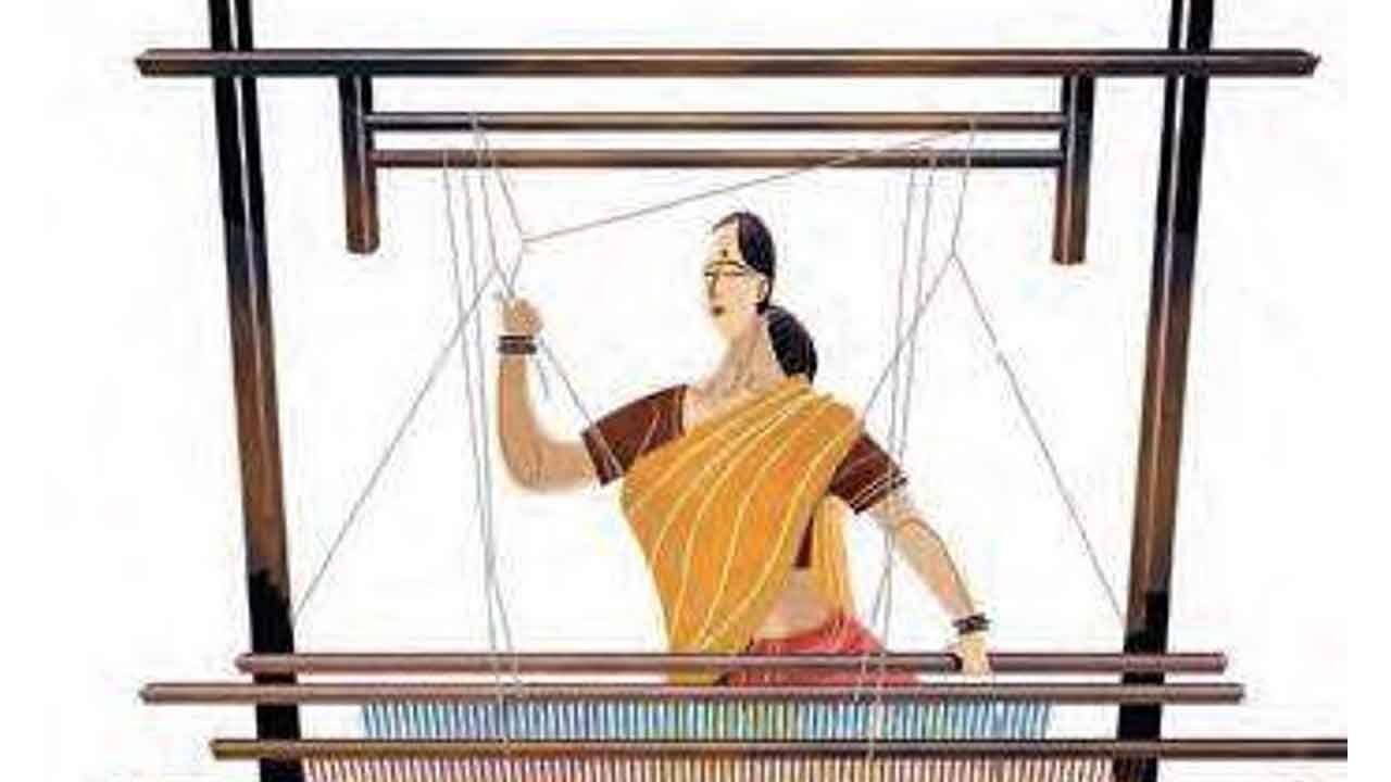Telangana urges Centre to remove GST on handloom products