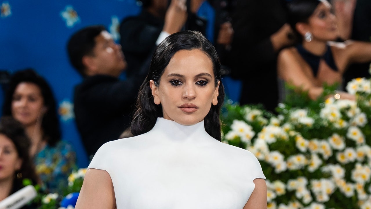 Rosalía Was a Classical Sculpture Brought to Life at the 2025 Met Gala