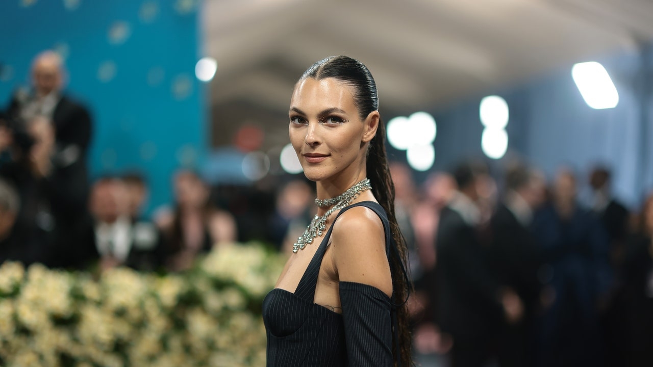 Who Is Vittoria Ceretti, Leonardo DiCaprio's Girlfriend? Here's the Couple's Full Relationship Timeline