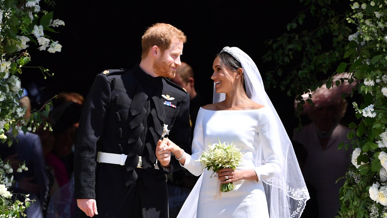 The Story Behind Meghan Markle's Givenchy Wedding Dress—and Her 16-Foot Veil