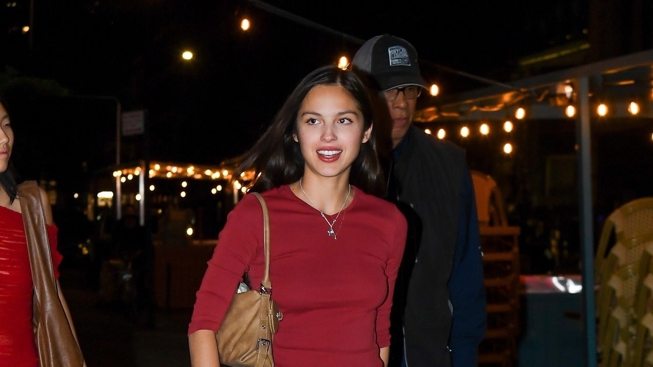 Olivia Rodrigo Masters the GNO Outfit Formula
