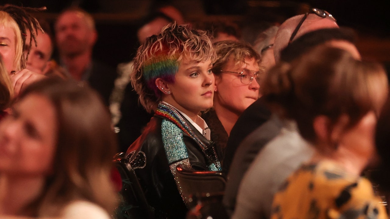 My Least Favorite Trend to Come Out of Pride This Year? Old-School Biphobia