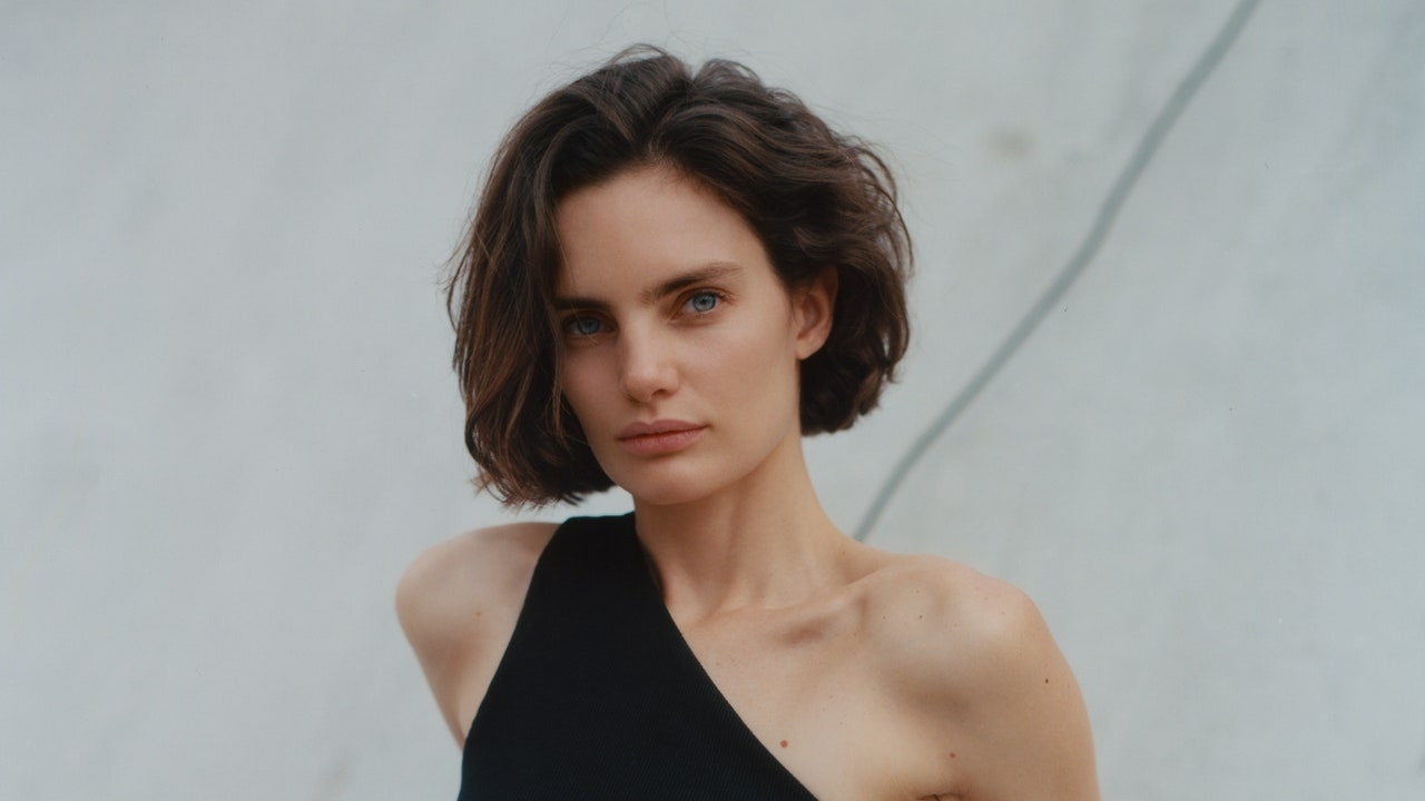 How To Style a Bob, According to the Pros
