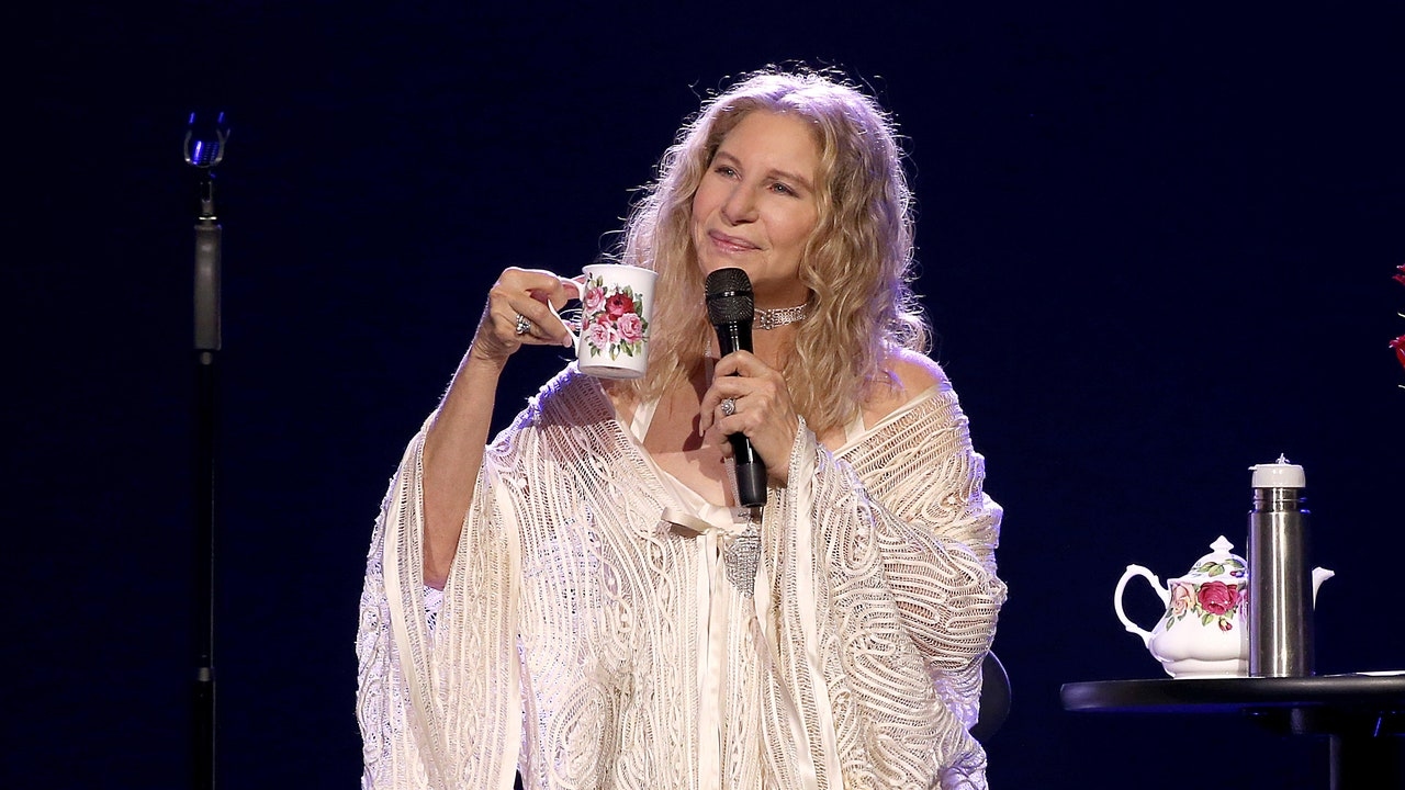 15 Scheherazadian Minutes on the Phone With Barbra Streisand