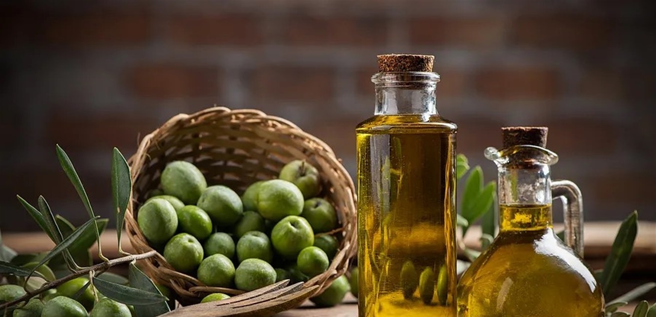 زيت الزيتون قد يرفع خطر الإصابة بالسمنة لهذا السبب